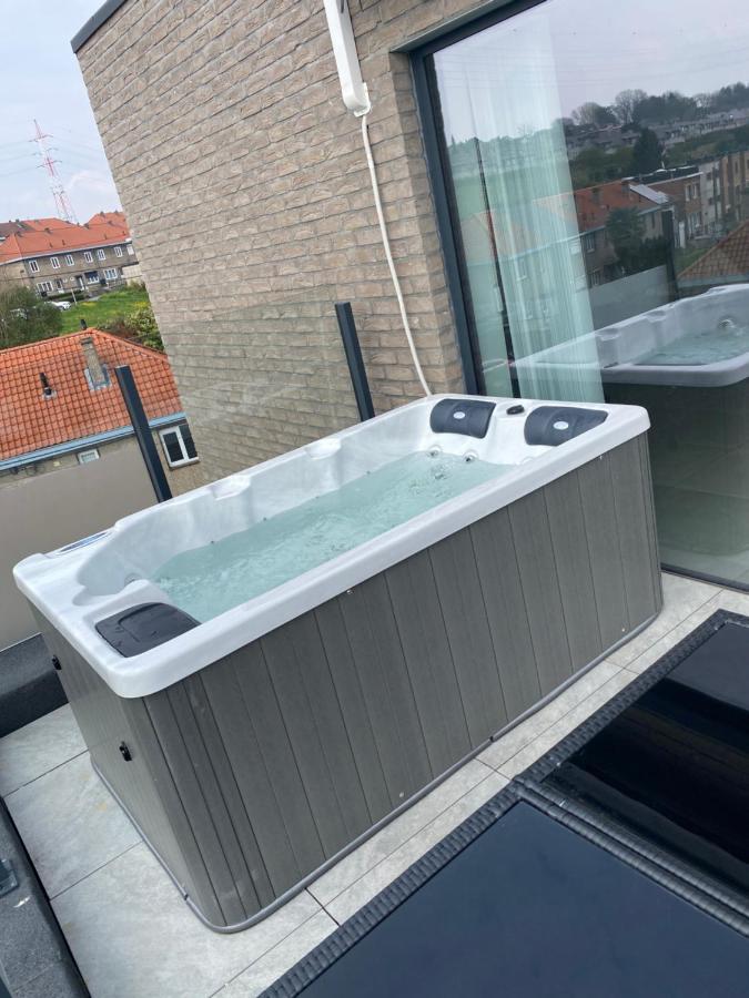 Liege Luxe & Jacuzzi Sous Les Etoiles Daire Saint-Nicolas  Dış mekan fotoğraf